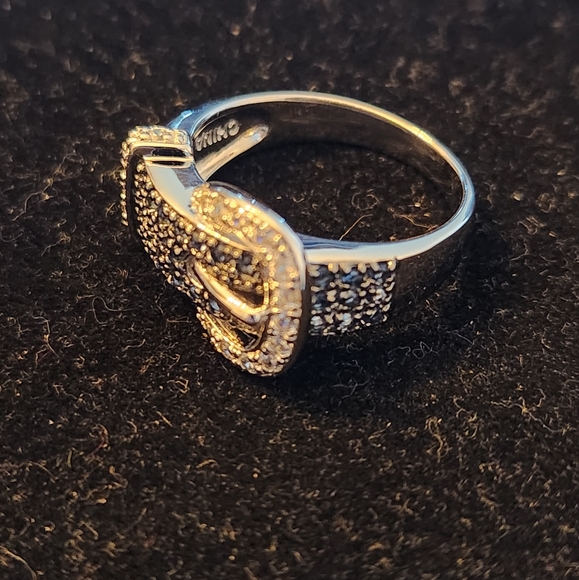 Buckle Ring blue stone accent in 925 Silver. Size 10 - Picture 3 of 6